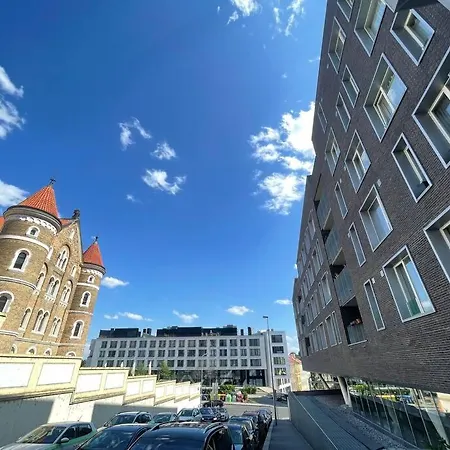 The Angel Castle Apartment